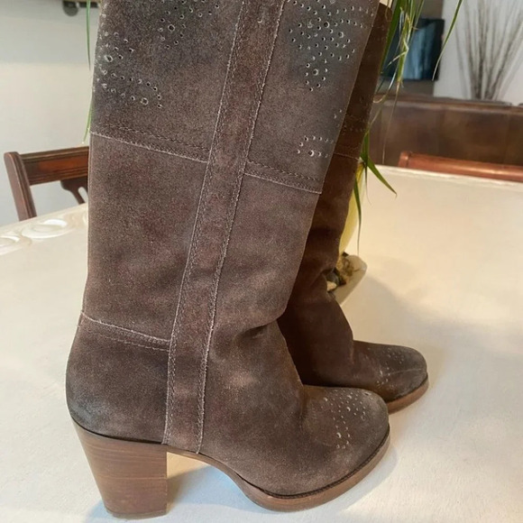 The Car Shoe Prada Suede Tall Boots Perforated - Picture 6 of 9